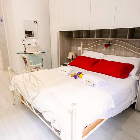 Flower'S House 24 - Central Apartment - モルフェッタ エクステリア 写真