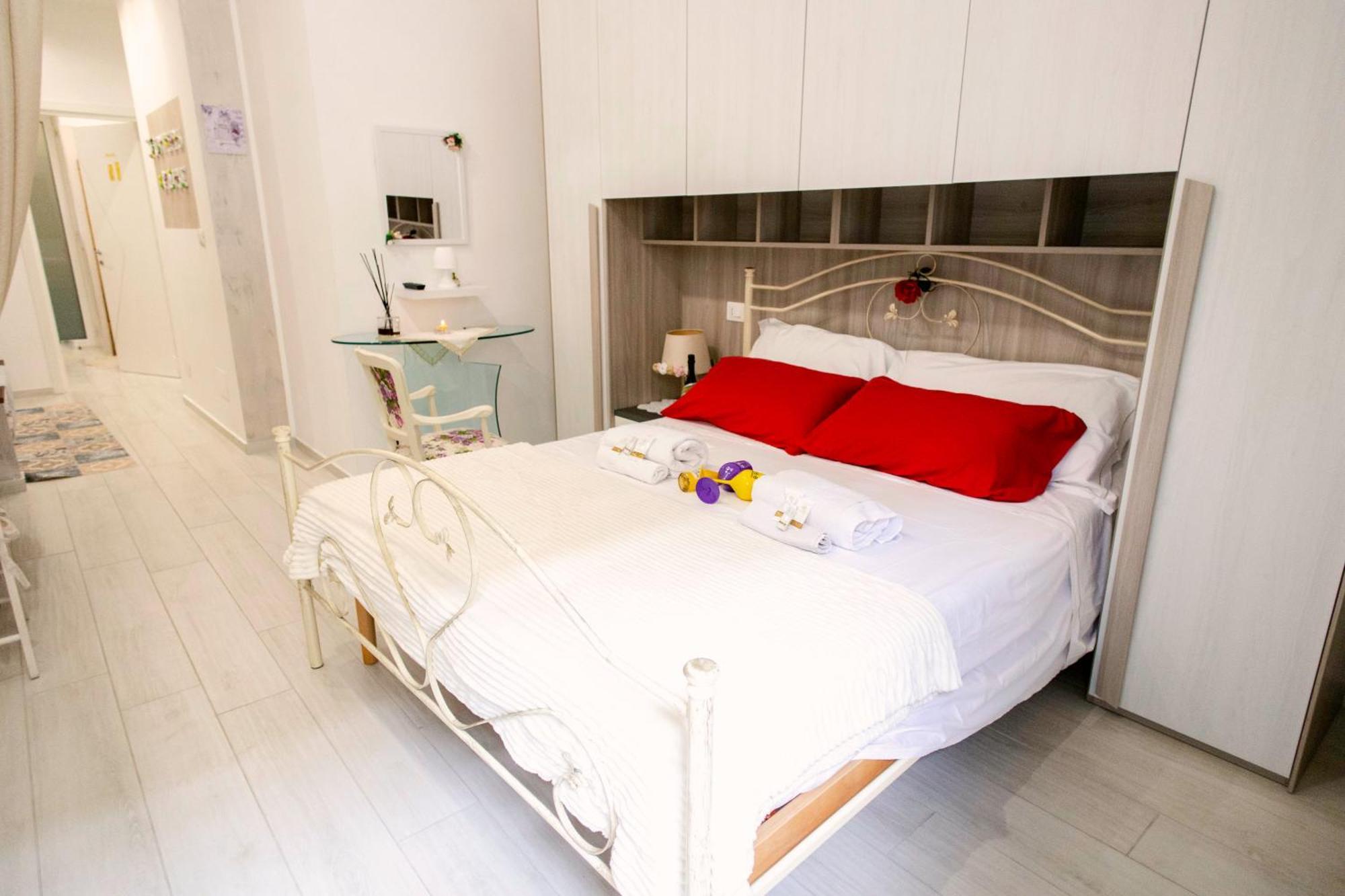Flower'S House 24 - Central Apartment - モルフェッタ エクステリア 写真
